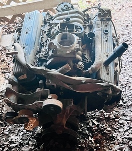 lot 175 image: 1995-2000 5.7L 350ci Chevrolet V-8 #10243880 - Vortec Truck, Gen. I Crate Motors, and ZZ44 W Roller Cam &amp One Piece Rear Seal