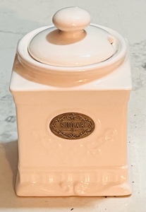 lot 208 image: THL Farm House Sugar Canister WLid &amp Bronze Emblem