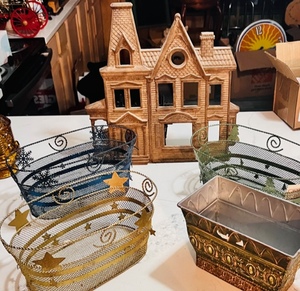 lot 233 image: Old House Picture Frame, Three Sunscope Festive Metal Wire Baskets, &amp Ornate Metal Planter