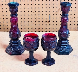 lot 243 image: Vtg. Avon 1876 Cape Cod Ruby Red Mini Cordial wine Goblet 4-12 Set of Two &amp Two Avon 1876 Cape Cod Collection Glass Ruby Red Candlestick Decanters