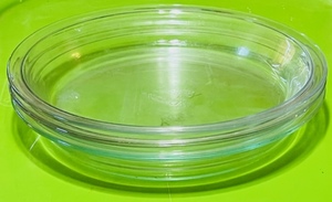lot 254 image: Lot of Three 9 Pyrex Pie Dishes #209