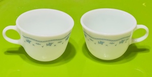 lot 289 image: Two Vintage Pyrex Morning Blue Floral CoffeeTea Cups