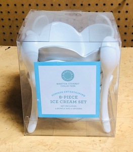 lot 328 image: Martha Stewart Collection 8-Piece Ice Cream Set