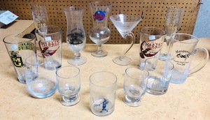 lot 343 image: Lot of 14 Themed Glasses