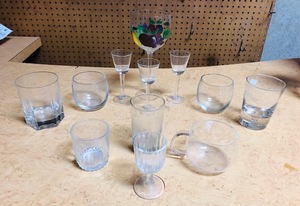 lot 344 image: 12 Pieces of Fine Glassware