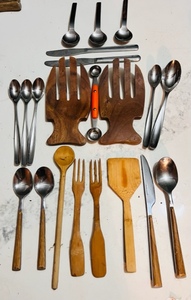 lot 353 image: Vintage Elegant Flatware &amp Vintage Wooden Salad Tossers &amp Cooking Utensils