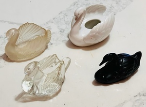 lot 380 image: Vintage Global Art Hand-Painted Swann Toothpick Holder W Three Other Swann Figurines