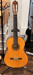 lot 12 image: Yamaha CG102 Classical Acoustic Guitar WStand