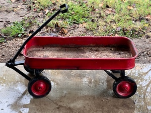 lot 83 image: Vintage Red Wagon