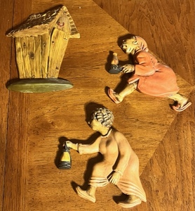 lot 165 image: Vintage Ceramic Wall Hanging Grandma &amp Grandpa on Night Run to Outhouse