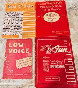 lot 199 image: Four Vintage Instructional Music Books From 1939-1961