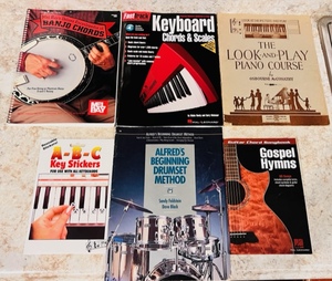 lot 215 image: Lot of Six Musical Instruction Books