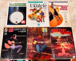 lot 231 image: Lot of 6 Musical Instruction Books