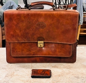 lot 237 image: Nice Leather Case &amp Hand-Tooled Leather Wallet