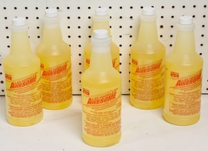 lot 61 image: Six (6) Bottles of LAs Totally Awesome All-Purpose Concentrated Cleaner - 6x Money
