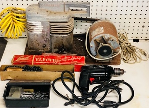 lot 86 image: Vintage Electrical Tools - Including Craftsman Air Compressor Model 283.18060, Ingersoll-Rand Power Drill No. 8135, &amp Lenk Electric Soldering Iron