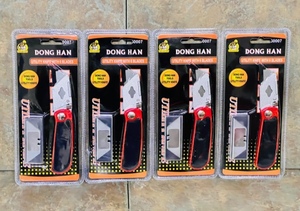 lot 122 image: Four (4) Folding Utility Knives W6 Blades - 4x Money