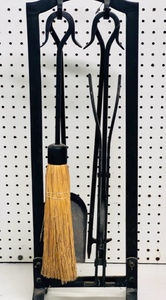 lot 171 image: Heavy Duty Vintage Fireplace Set