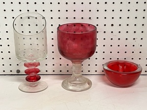 lot 189 image: Vintage Handblown Murano Style Red Swirl Art Glass Bowl, Flashed Cranberry Red Footed Glass, &amp Retro Atomic Modernist Vase W Red &amp Clear Ringed Base