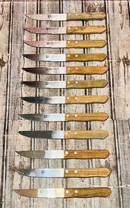 lot 205 image: Set of 12 Restaurant Quality Royal Norfolk Cutlery Stainless Steel Steak Knives W Natural Wood Grain Handles