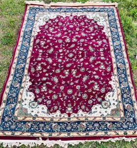 lot 228 image: Dalyn Empire Area Rug - 1,000,000 Points Per Square Inch