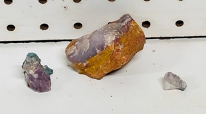 lot 236 image: Pink &amp Purple Chrystals from South Dakota