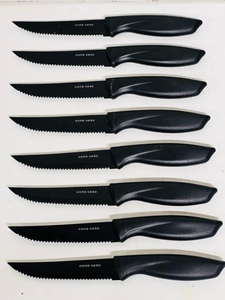 lot 250 image: 8 Piece Home Hero Steak Knife Set