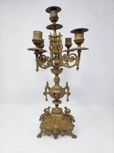lot 26 image: 5-armed Louis XV style candelabra with griffins