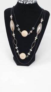 lot 109 image: 18 Necklace as shown