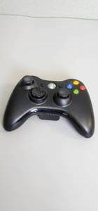 lot 138 image: Wireless Controller