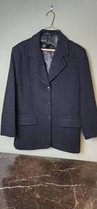 lot 188 image: Ladies Blazer