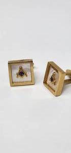 lot 201 image: Speidel Gold Plated Vintage Masonic Lucite Centered Cufflink