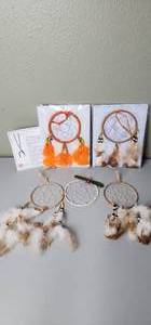 lot 254 image: Dream Catchers lot as shown