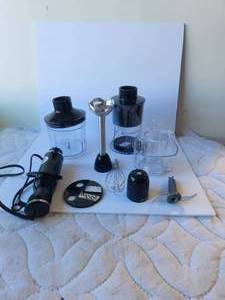 lot 94 image: Chefman hand mixer with accessories