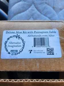 lot 136 image: Deluxe Altar Kit set in box