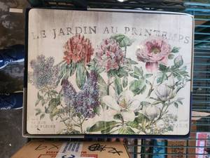 lot 143 image: Selection of table placemats