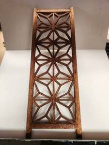 lot 185 image: Selection of wood decor pieces -  7 x 20