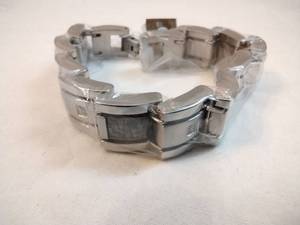 lot 112 image: Stainless Steel diamond and textured station link bracelet. Diamonds tested. Fold over clasp. 8.5L