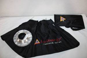 lot 175 image: LiteDome Q3 Softbox and Speed Ring