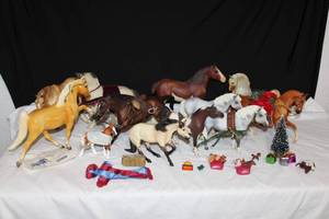 lot 329 image: Breyer Horses and Toy Horse Collection