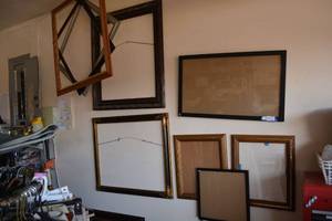 lot 336 image: Picture Frames with and without glass