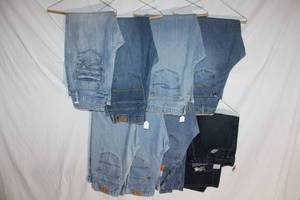lot 373 image: Mens Jeans Levi, Cinch, Tommy Bahama Brands