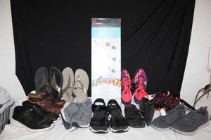 lot 326 image: Mens and Womens Shoes and Over-the-door Shoe Rack