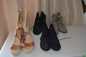 lot 321 image: Womens Shoes Heels and Short Boots Size 7-10
