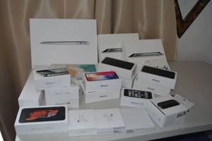 lot 283 image: Empty iPhone, watch and iPad Boxes