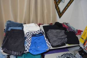 lot 314 image: Womens Clothes Jeans Size 8-10, Pants size 6-11