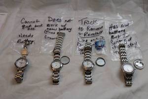 lot 49 image: (4) non working Bulova watches