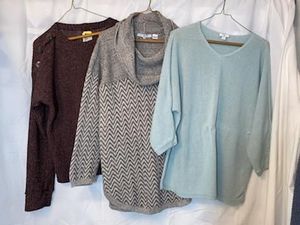 lot 411 image: Womens Clothes