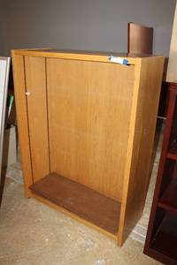 lot 55 image: 4-Shelf Bookshelf as shown
