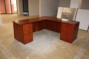 lot 53 image: Novikoff L-Shaped Cherry Colored Office Desk